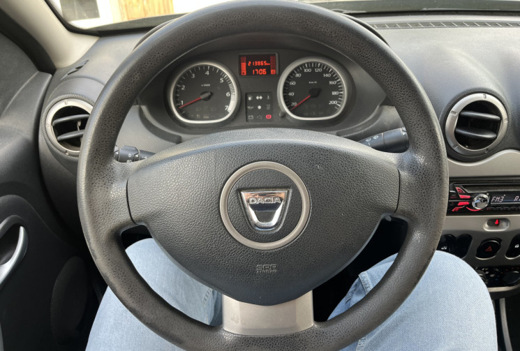 Dacia Duster 1.5 dCi 110 ch FAP Lauréate 4X2