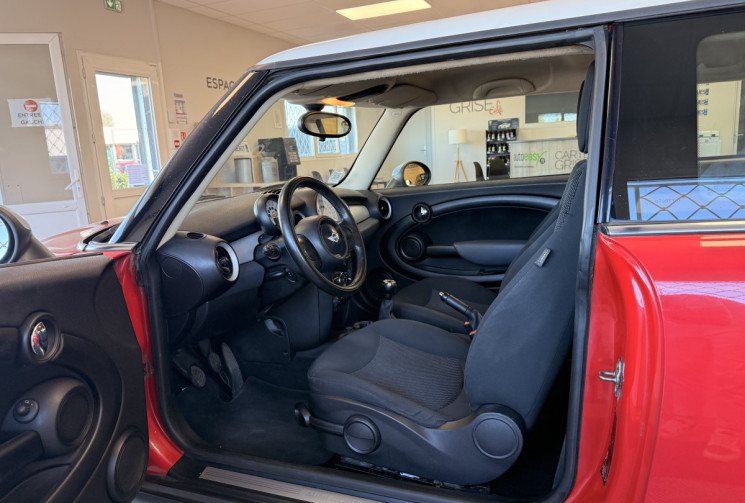 Mini Mini  2 (R56) LCI Cooper 1.6 122 