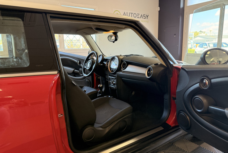 Mini Mini  2 (R56) LCI Cooper 1.6 122 