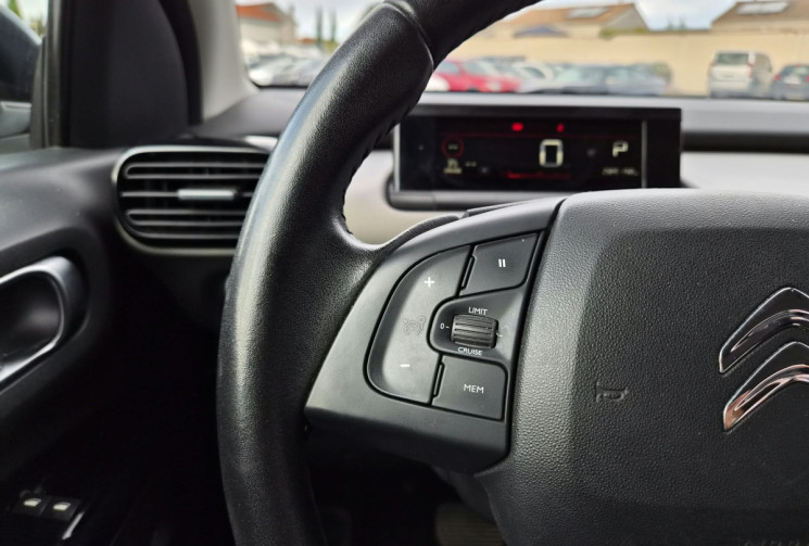 Citroën C4 CACTUS Phase 2 1.2 THP 1EAT6 131 SHINE / ENTRETIEN FULL CONSTRUCTEUR / GARANTIE 12 MOIS