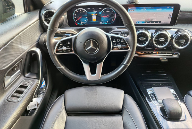 Mercedes Classe A 1.5 D 116 ch Progressive Line - 2019 - CarPlay - Suivi complet - Boîte auto
