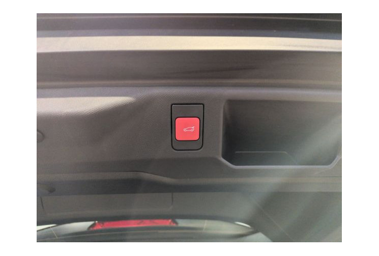 Peugeot 5008 III GT Exclusive Hybrid 145 ch e-DCS6 Gris Titan/Toit Noir