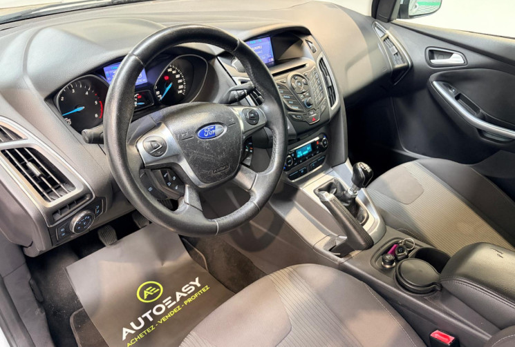 Ford Focus 1.6 TDCi-TITANIUM-115cv