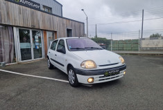 Renault Clio  II 5 Portes 1.2 i 60 / BON ETAT / ENTRETIEN COMPLET