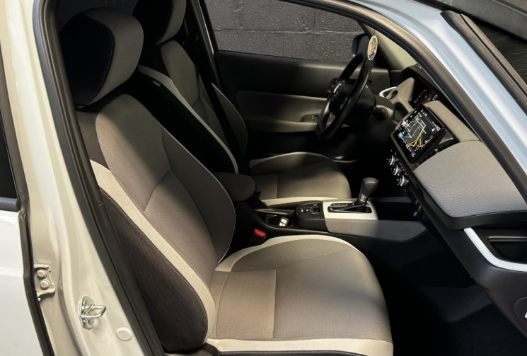 Honda Jazz Crosstar 1.5i Hybrid E-HEV 109 Executive / Barre de toit / CarPlay