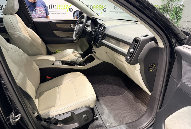 Volvo XC40 T3 163 CH Geartronic Inscription 1ERE MAIN