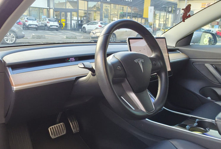 Tesla Model 3  Standard Range Plus 325 cv Boîte auto SOH 82%