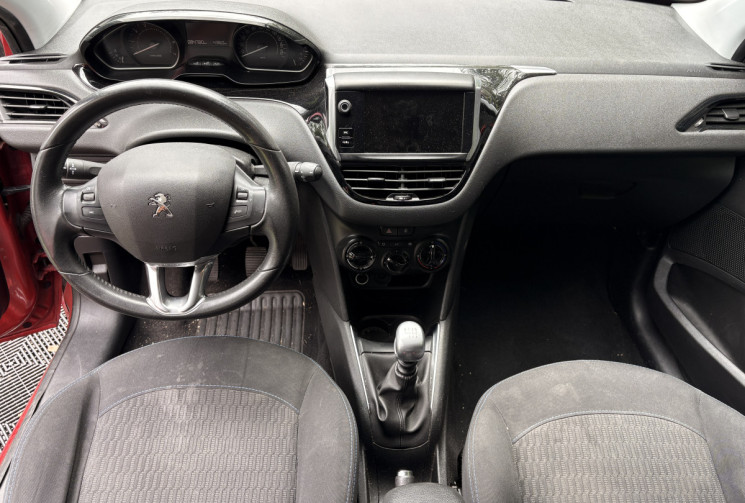 Peugeot 208 1.2 THP 110cv