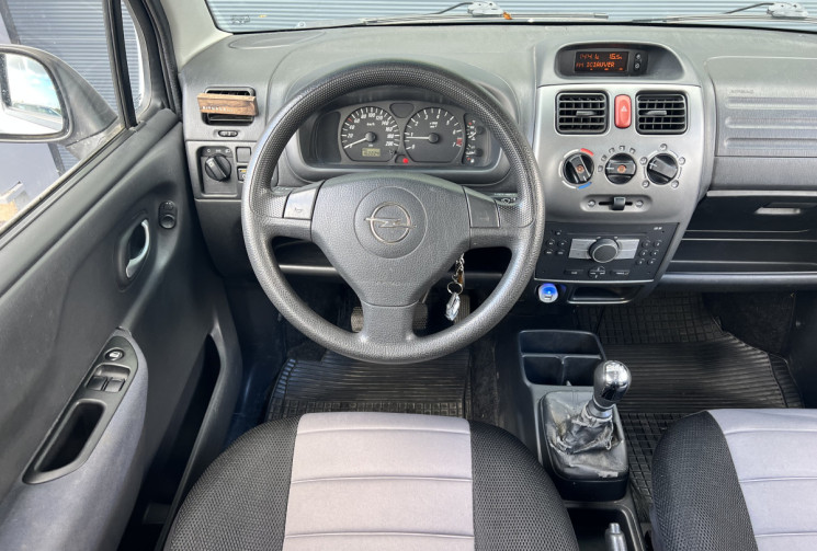 Opel AGILA 1.2 i Twinport 80cv / CLIM