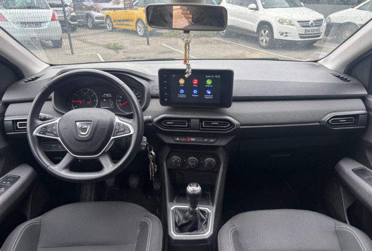 Dacia Sandero 1.0 tce 100 cv GPL / ESSENCE / SUIVI DACIA / REVISEE /GARANTIE