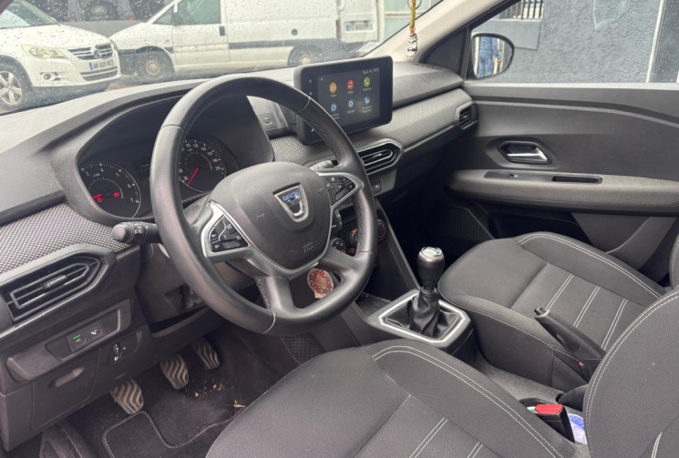 Dacia Sandero 1.0 tce 100 cv GPL / ESSENCE / SUIVI DACIA / REVISEE /GARANTIE