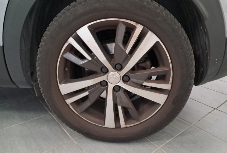 Peugeot 3008  1.2 PureTech Allure Business EAT8 130 ch
