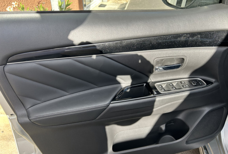 Mitsubishi OUTLANDER Intense Twin Motors 2.4 Hybride PHEV 224 cv 4 WD