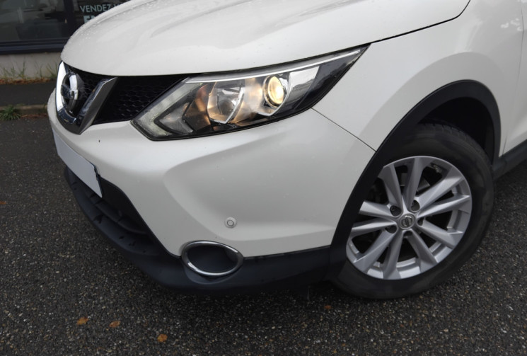 Nissan Qashqai  II 1.5 dCi  110 cv - Toit Panoramique - Suivi