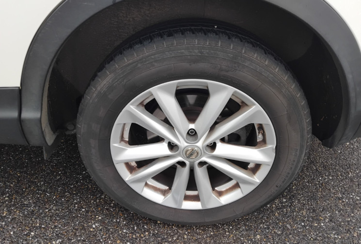 Nissan Qashqai  II 1.5 dCi  110 cv - Toit Panoramique - Suivi
