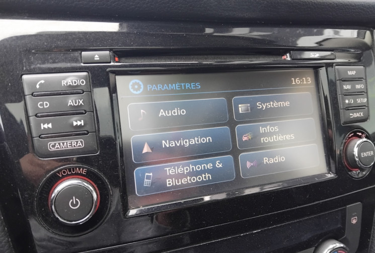 Nissan Qashqai  II 1.5 dCi  110 cv - Toit Panoramique - Suivi