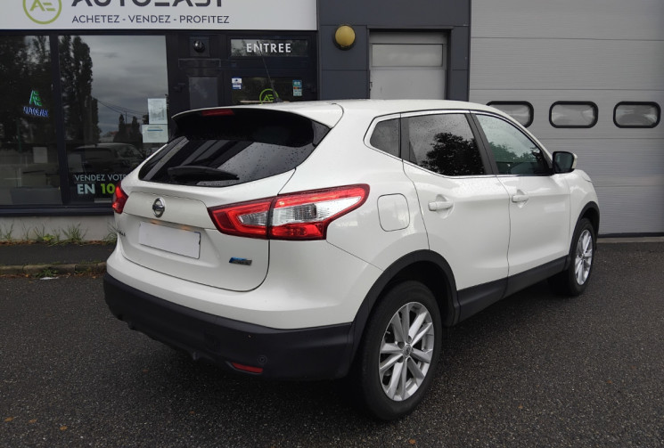 Nissan Qashqai  II 1.5 dCi  110 cv - Toit Panoramique - Suivi