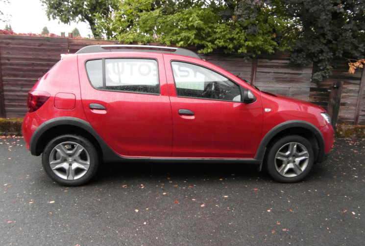 Dacia Sandero SANDERO 0.9 TCE STEPWAY PLUS EASY-R