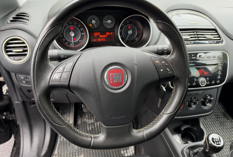 FIAT Punto 1.4 Multiair / 136ch / Sport / 2010 / 98000kl