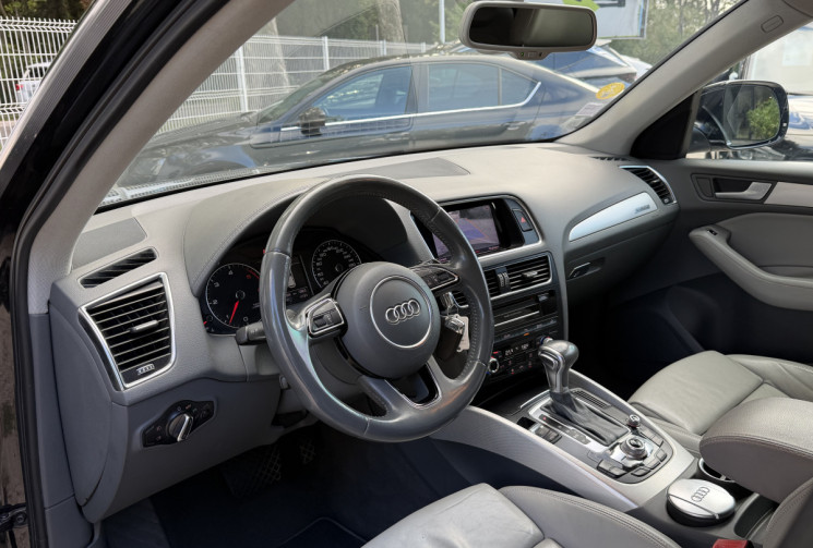 Audi Q5 2.0 TDI 190 Quattro Avus S-Tronic 7 / Distribution OK / Vidange Boite OK / Caméra 