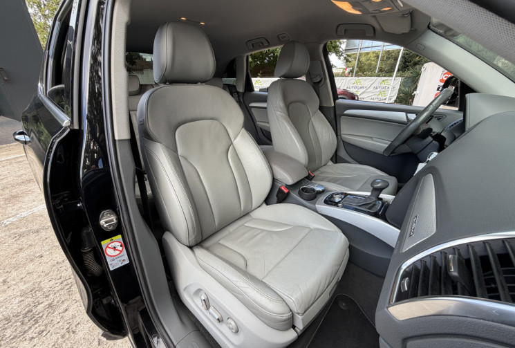 Audi Q5 2.0 TDI 190 Quattro Avus S-Tronic 7 / Distribution OK / Vidange Boite OK / Caméra 