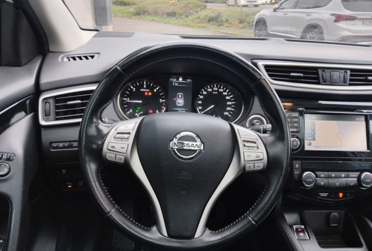 Nissan Qashqai  II 1.5 dCi  110 cv - Toit Panoramique - Suivi