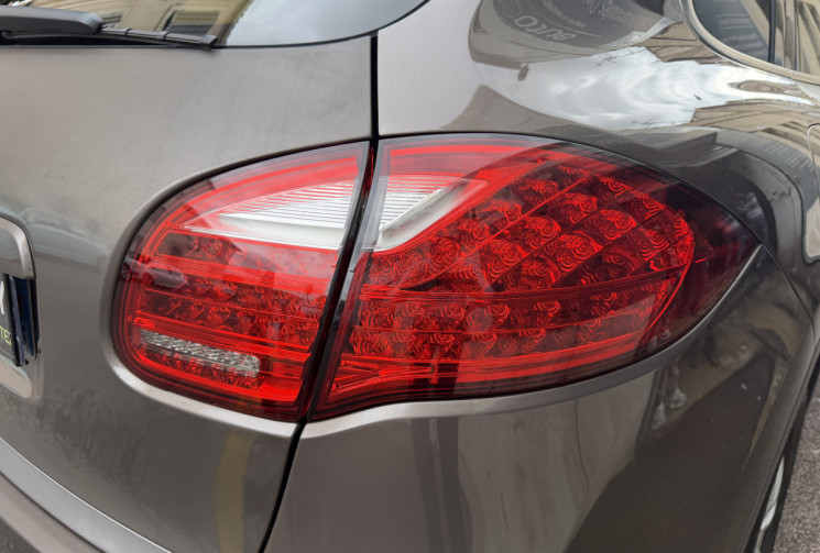 Porsche Cayenne S 92A S Hybrid 3.0 DFI V6 24V 333/380 cv Origine France 3eme main / 