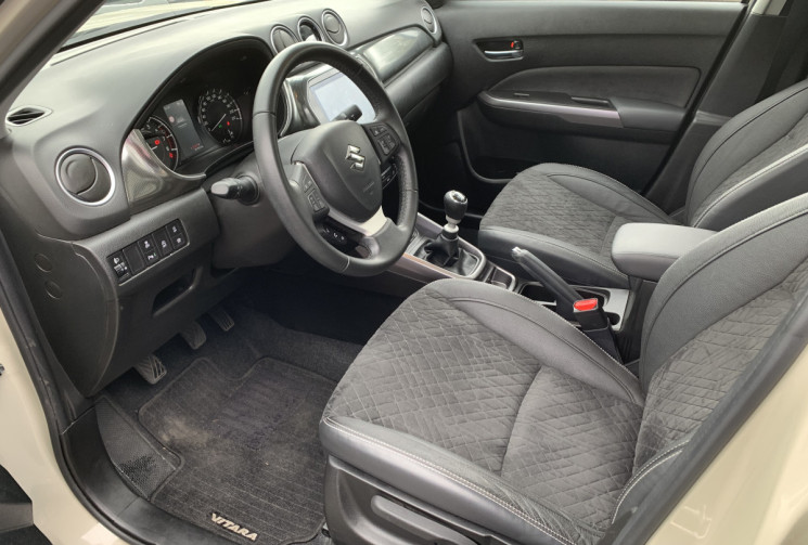 Suzuki Vitara 1.4 BOOSTERJET HYBRID 130 STYLE
