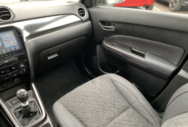 Suzuki Vitara 1.4 BOOSTERJET HYBRID 130 STYLE