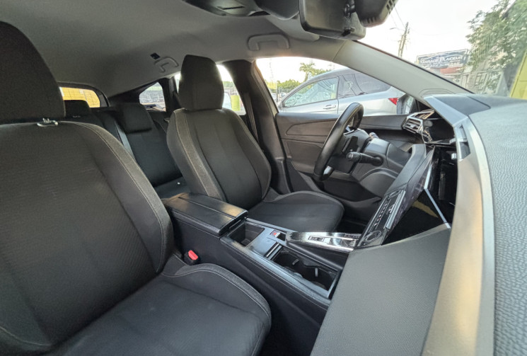 Peugeot 308 SW 1.2 PureTech 130ch S&S Allure EAT8 // Boite automatique 