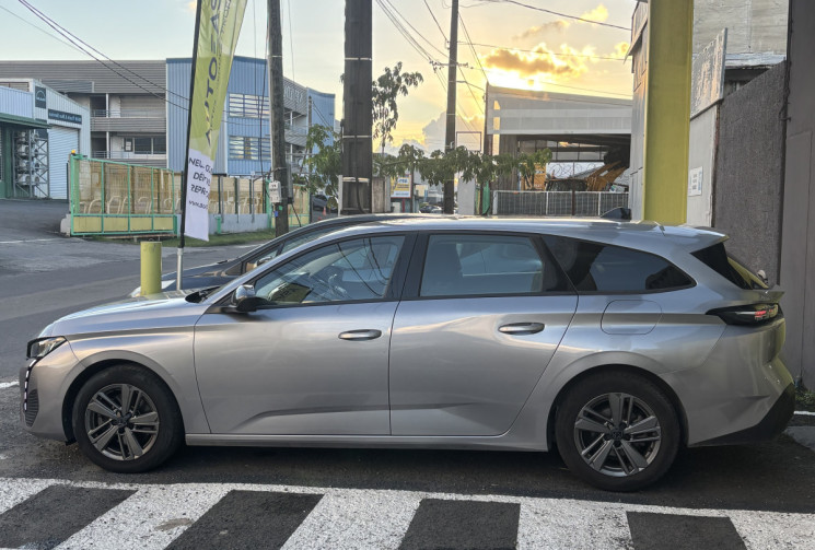 Peugeot 308 SW 1.2 PureTech 130ch S&S Allure EAT8 // Boite automatique 