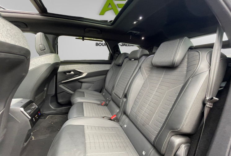 Peugeot 5008 III HYBRID 1.2 / 145 CH / FINITION GT / CHAINE DE DISTRIBUTION 