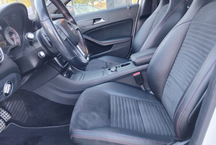 Mercedes Classe A  180 1.6 7G-DCT Fascination - Suivi 