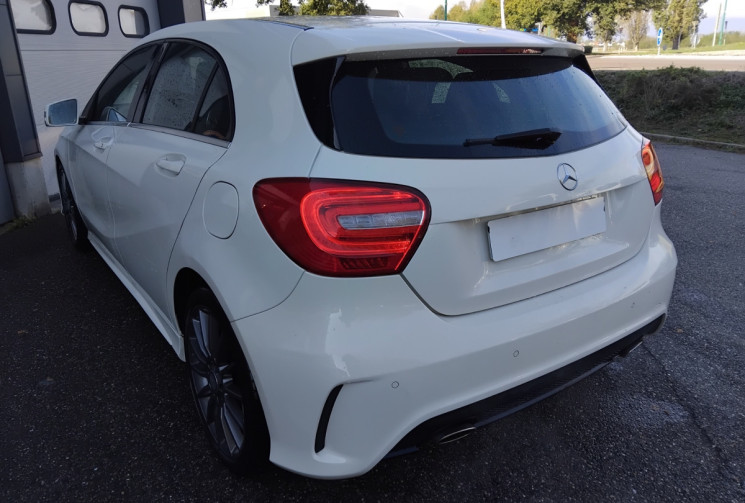 Mercedes Classe A  180 1.6 7G-DCT Fascination - Suivi 