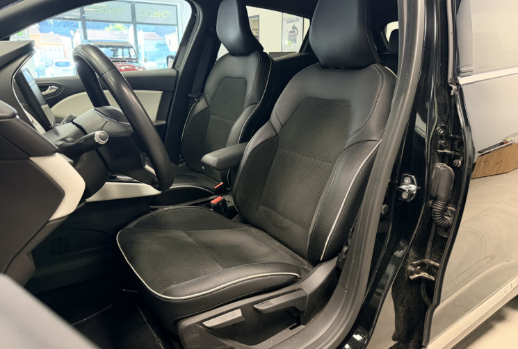 Renault CLIO V 1.6 E-TECH 140 HEV Intens - caméra 360 - Carplay - Attelage - Suivie Renault