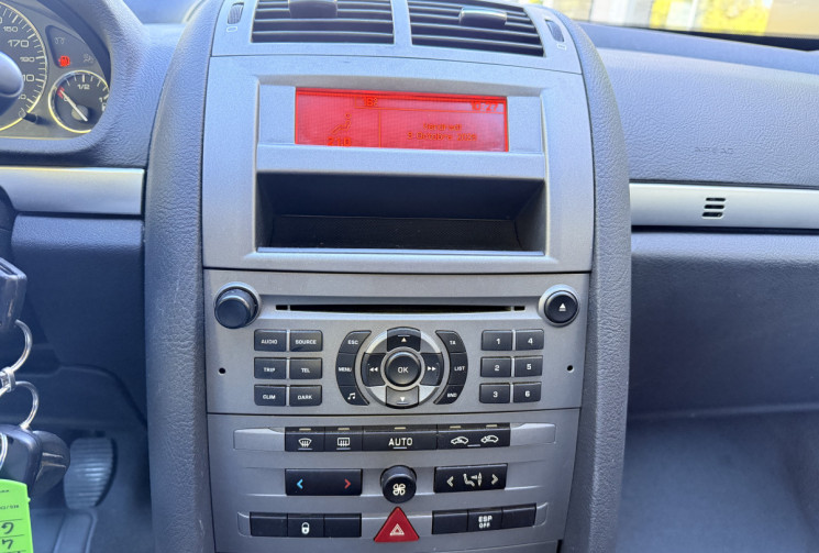 Peugeot 407 1.6 HDi 110 ch Premium Pack Limited / Propriétaire actuel depuis 2008 / Distri neuve
