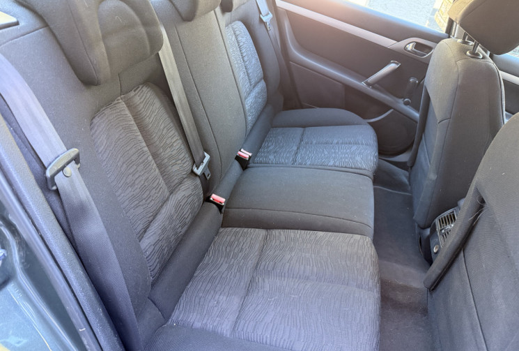 Peugeot 407 1.6 HDi 110 ch Premium Pack Limited / Propriétaire actuel depuis 2008 / Distri neuve