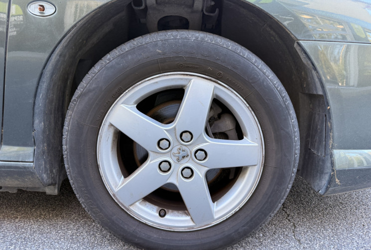 Peugeot 407 1.6 HDi 110 ch Premium Pack Limited / Propriétaire actuel depuis 2008 / Distri neuve