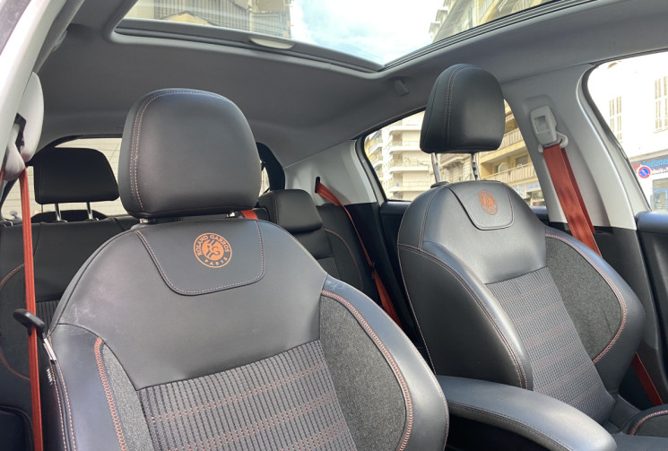 Peugeot 208 1.2 110 CH ROLAND GARROS BOITE AUTO 86400 KMS