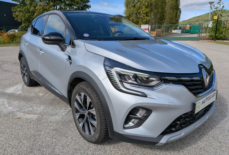 Renault Captur 1.6 E-TECH FULL HYBRID 145 TECHNO