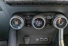 Renault Captur 1.6 E-TECH FULL HYBRID 145 TECHNO