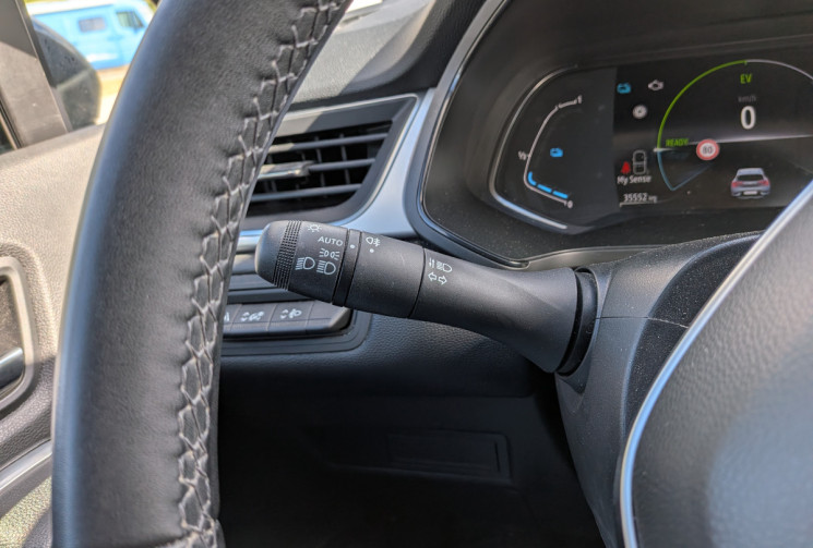 Renault Captur 1.6 E-TECH FULL HYBRID 145 TECHNO