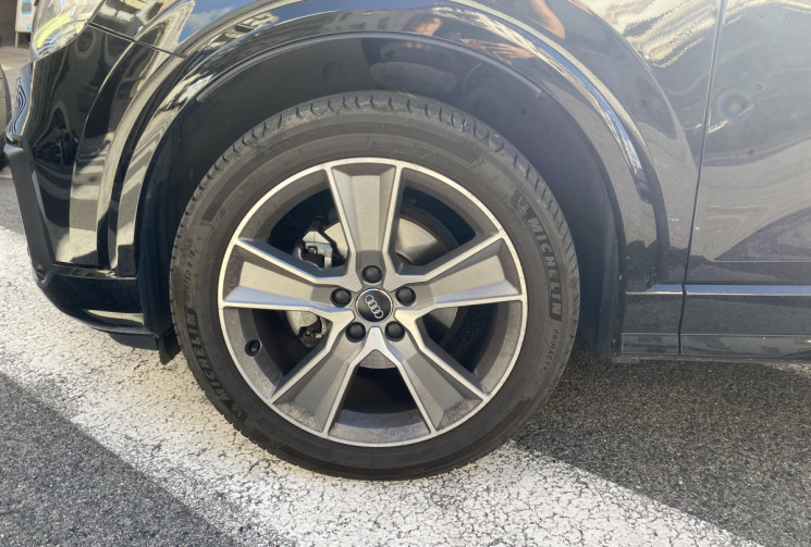 Audi Q2  35 TFSI S-Line plus 150 ch S-tronic Virtual cockpit/  Toit Ouvrant 75000 KMS