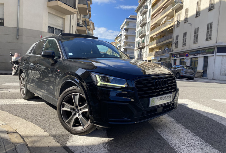 Audi Q2  35 TFSI S-Line plus 150 ch S-tronic Virtual cockpit/  Toit Ouvrant 75000 KMS