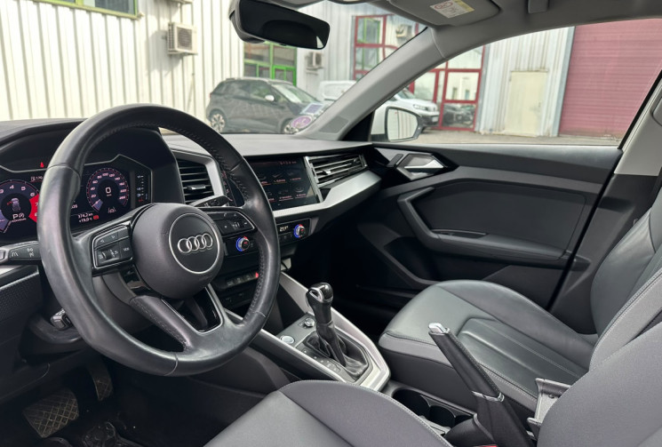 Audi A1 SPORTBACK 30 TFSI S-Tronic7 116cv Design Luxe * Virtual Cockpit * Carplay * Radars * Keyless