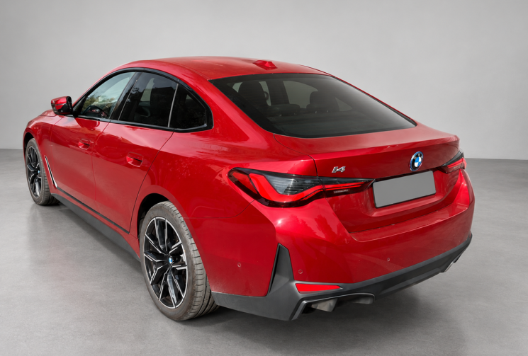 BMW i4 eDRIVE35 GRAN COUPE 286 6000kms