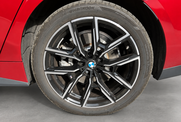 BMW i4 eDRIVE35 GRAN COUPE 286 6000kms