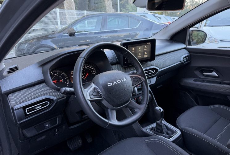 Dacia Sandero 1.0 TCe 90 Expression CVT / Carplay / Keyless / Radars AR 