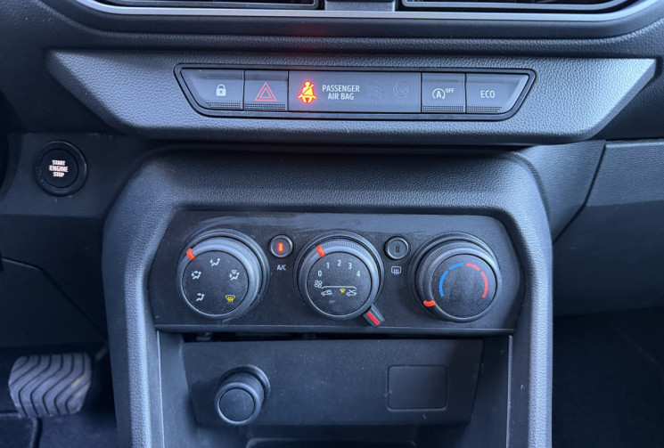 Dacia Sandero 1.0 TCe 90 Expression CVT / Carplay / Keyless / Radars AR 