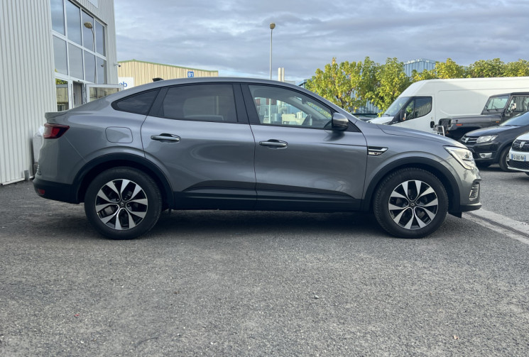 Renault Arkana TCe 140 MHEV Business BVA * Carplay * Caméra * Sièges électriques * TBE